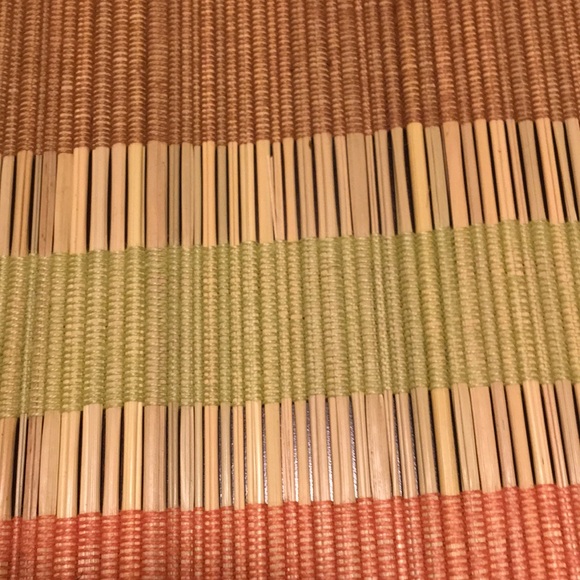 Meet your Posher, Terra - Picture 1 of 1